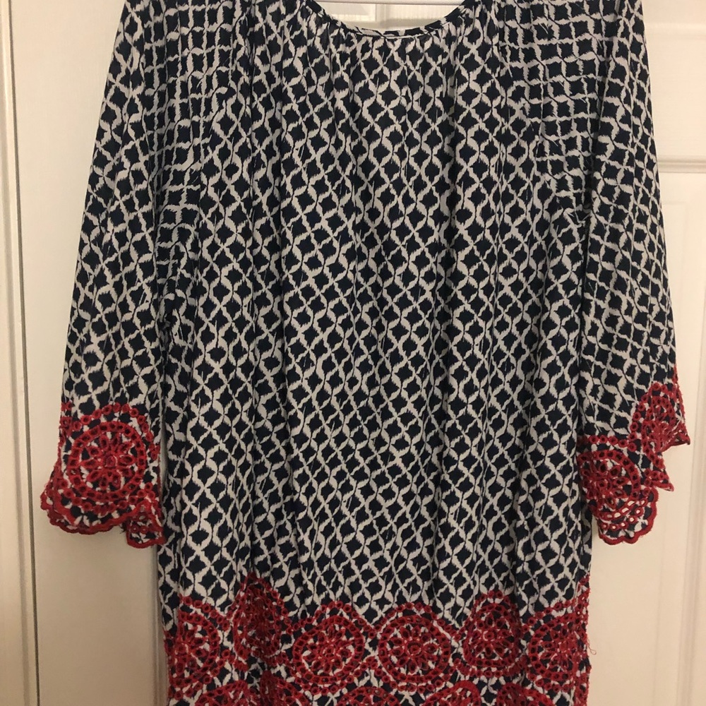 Ruby Red Navy & White Top Size 2x - image 2
